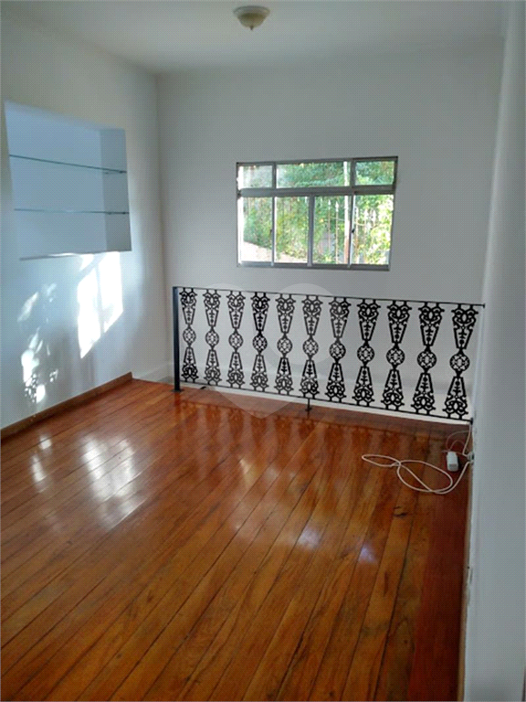 Sobrado à venda com 3 quartos, 300m² - Foto 24