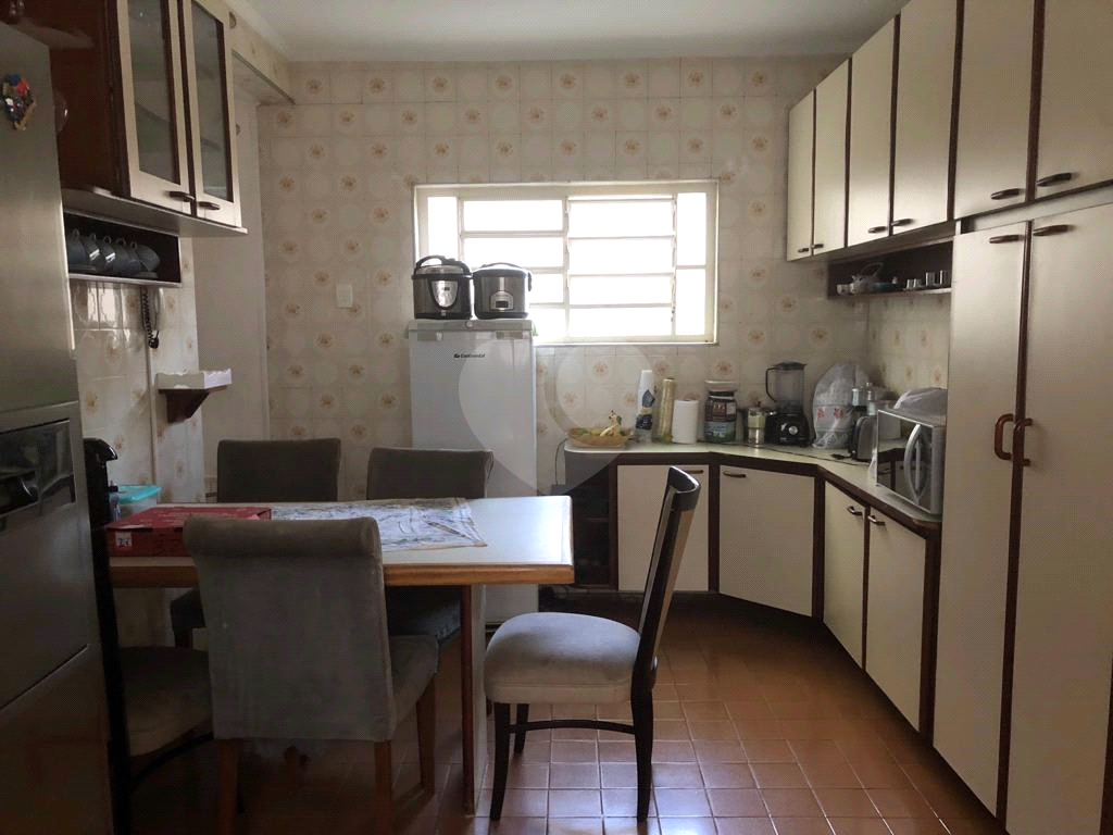 Sobrado à venda com 3 quartos, 300m² - Foto 54