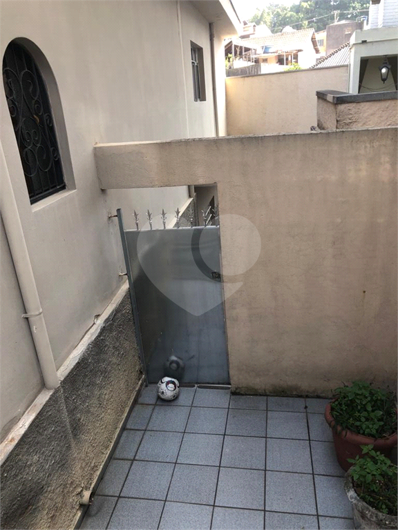 Sobrado à venda com 3 quartos, 300m² - Foto 44