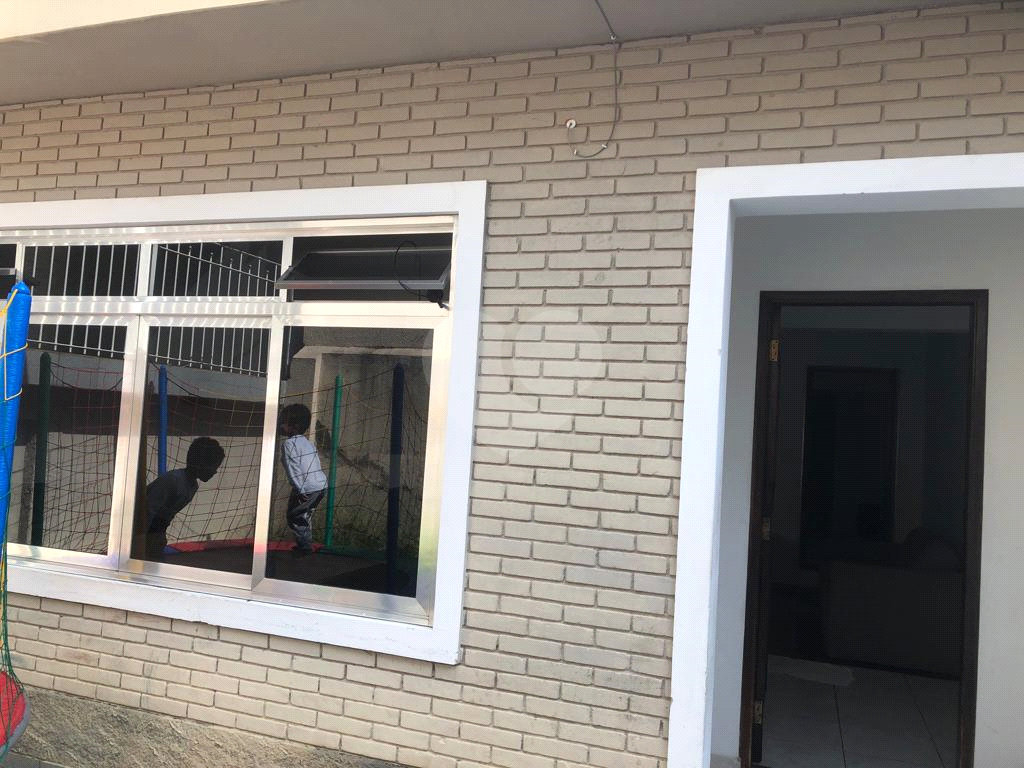 Sobrado à venda com 3 quartos, 300m² - Foto 46