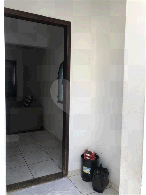 Sobrado à venda com 3 quartos, 300m² - Foto 48