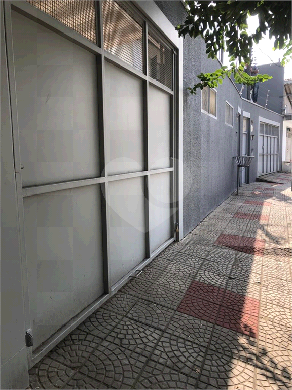 Sobrado à venda com 3 quartos, 300m² - Foto 81