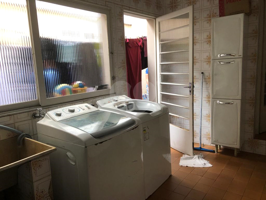 Sobrado à venda com 3 quartos, 300m² - Foto 52