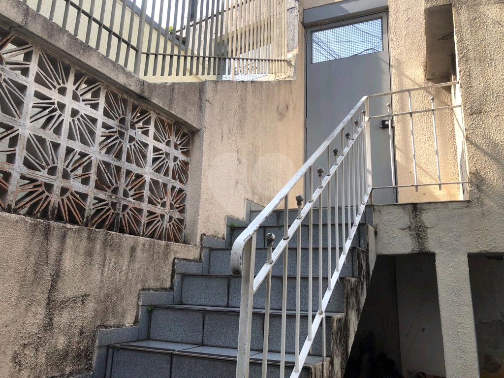 Sobrado à venda com 3 quartos, 300m² - Foto 45