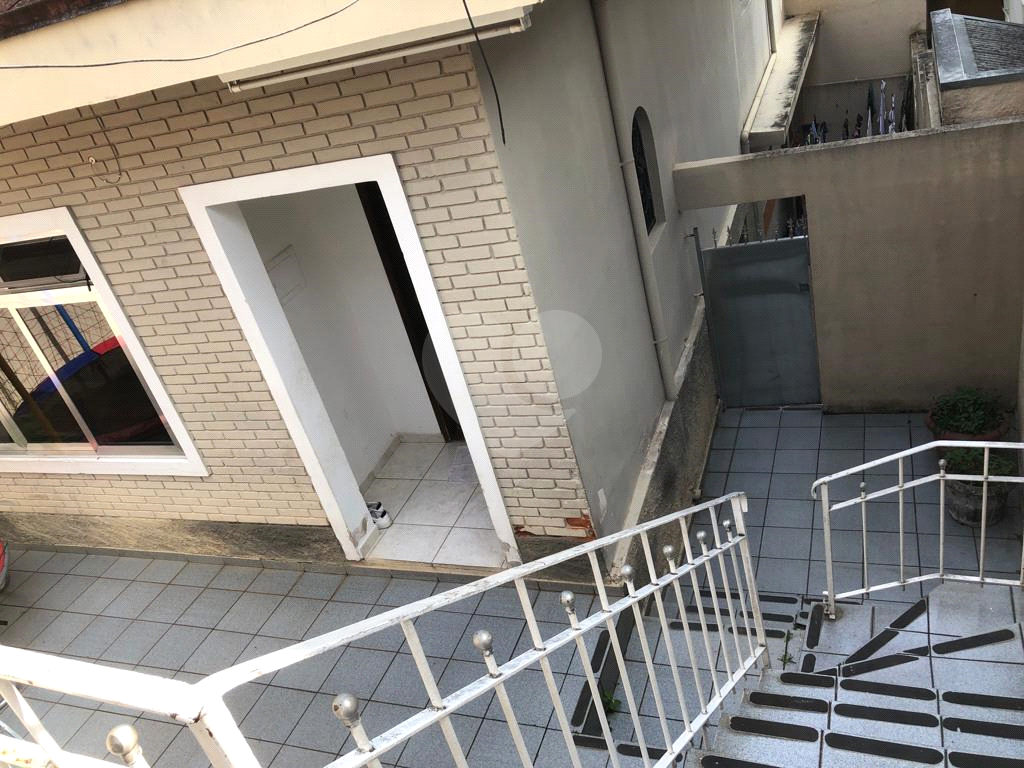 Sobrado à venda com 3 quartos, 300m² - Foto 19