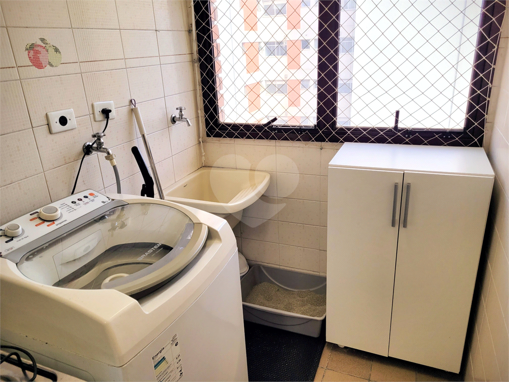 Apartamento de 43m² em Pinheiros - Charmoso e com Vista Privilegiada!