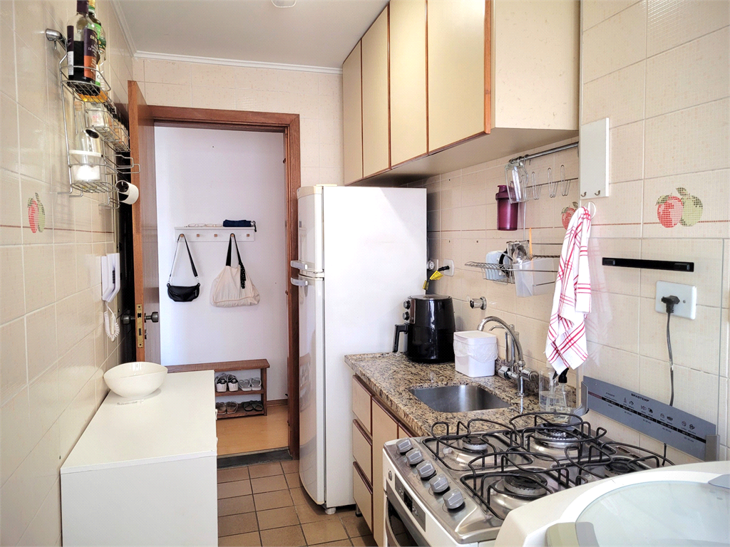 Apartamento de 43m² em Pinheiros - Charmoso e com Vista Privilegiada!