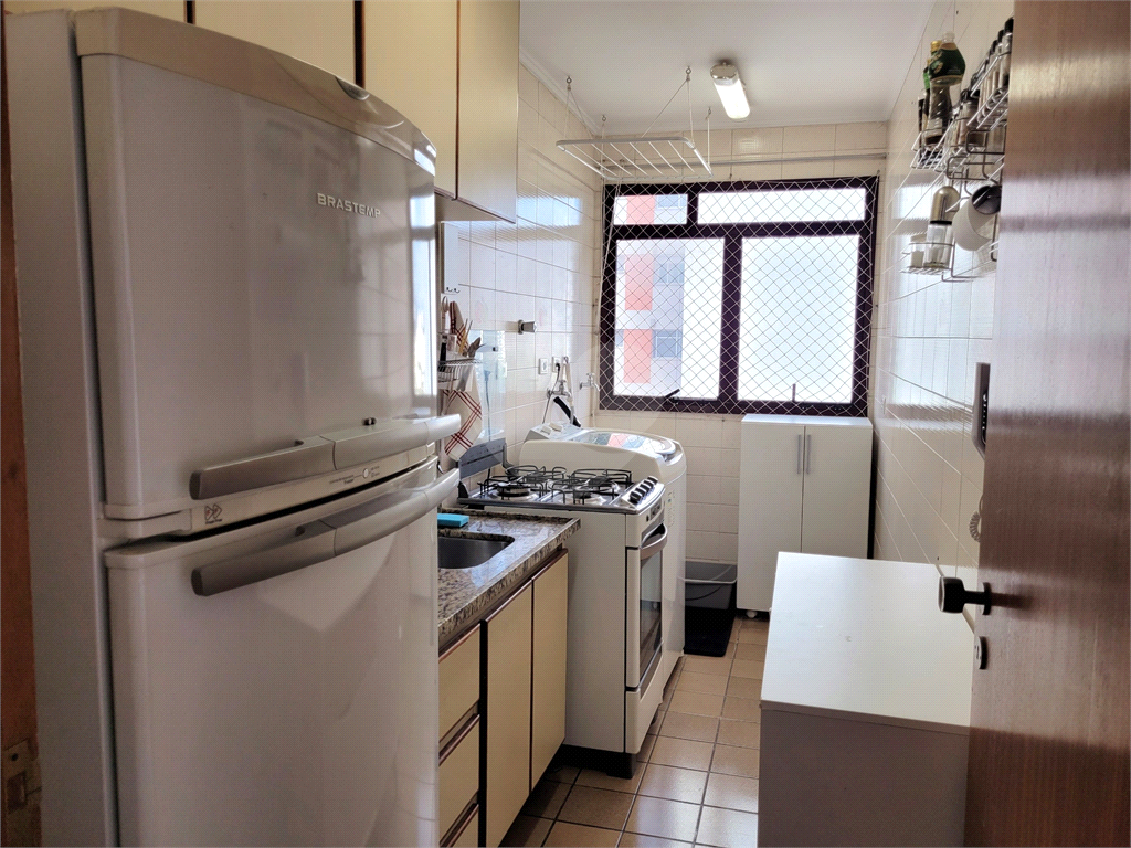 Apartamento de 43m² em Pinheiros - Charmoso e com Vista Privilegiada!