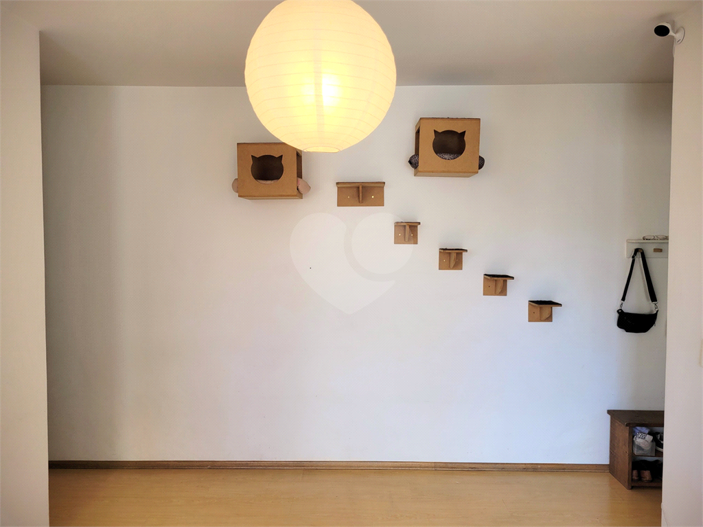 Apartamento de 43m² em Pinheiros - Charmoso e com Vista Privilegiada!