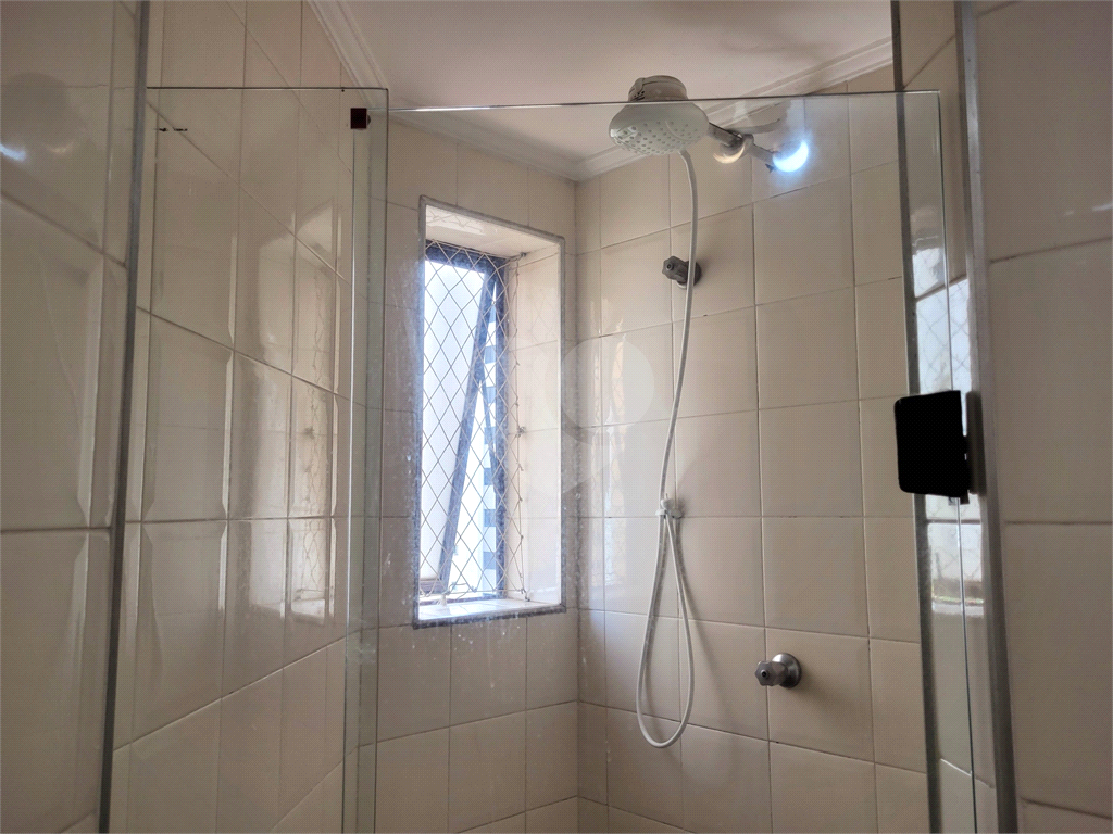 Apartamento de 43m² em Pinheiros - Charmoso e com Vista Privilegiada!