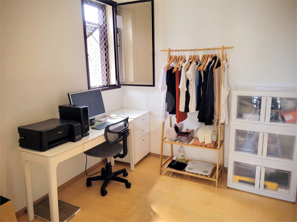 Apartamento de 43m² em Pinheiros - Charmoso e com Vista Privilegiada!