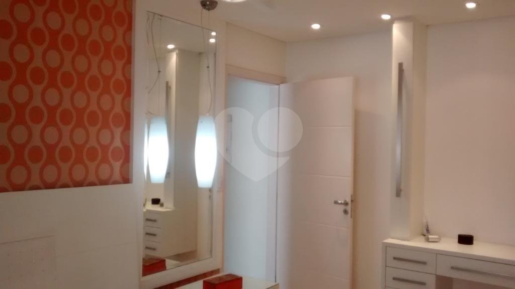 Sobrado à venda com 4 quartos, 345m² - Foto 63