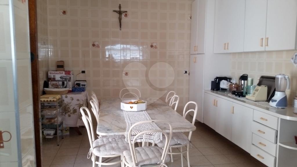 Sobrado à venda com 3 quartos, 226m² - Foto 9