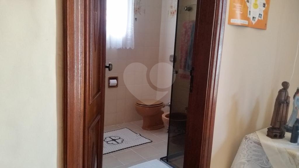 Sobrado à venda com 3 quartos, 226m² - Foto 28