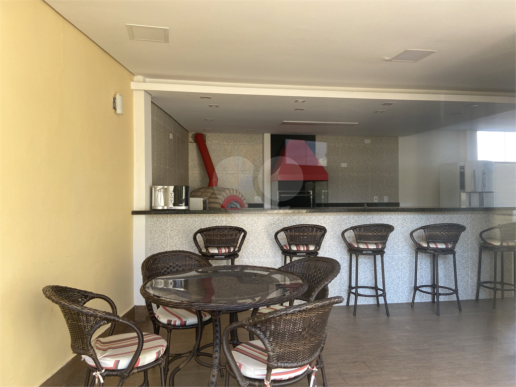 Lindo apartamento à venda no Mandaqui com fino acabamento, repleto de armários, com 3 suítes, 3 vaga