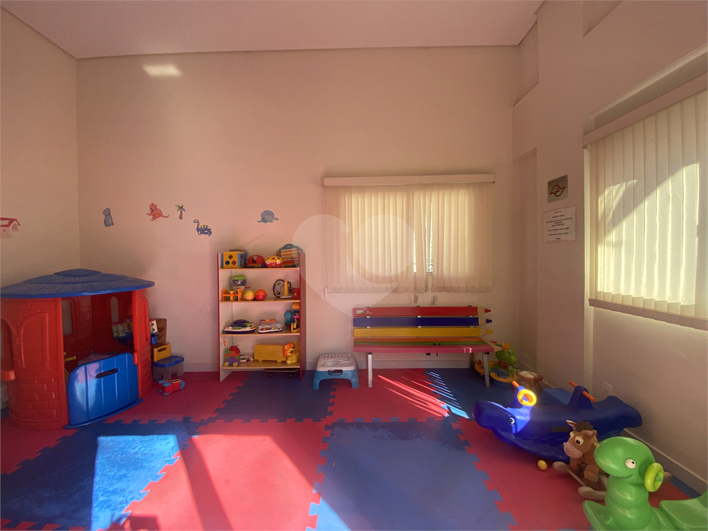 Lindo apartamento à venda no Mandaqui com fino acabamento, repleto de armários, com 3 suítes, 3 vaga