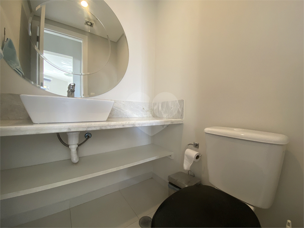 Lindo apartamento à venda no Mandaqui com fino acabamento, repleto de armários, com 3 suítes, 3 vaga