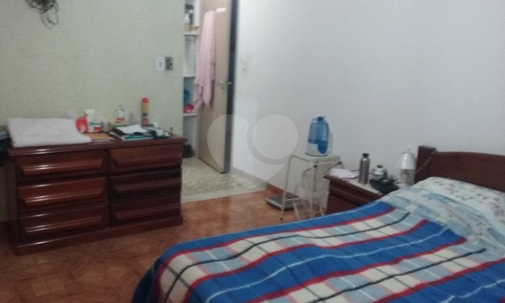 Sobrado à venda com 3 quartos, 255m² - Foto 9