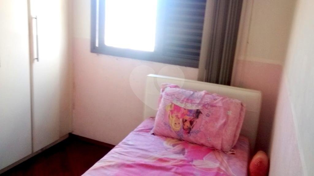 Excelente Apartamento de 3 dormitórios com sacada e duas vagas próximo ao metro Penha.