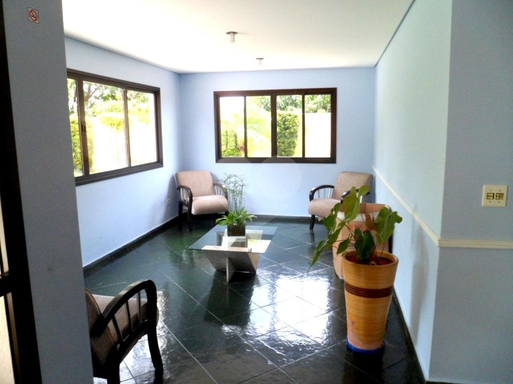 Excelente Apartamento de 3 dormitórios com sacada e duas vagas próximo ao metro Penha.