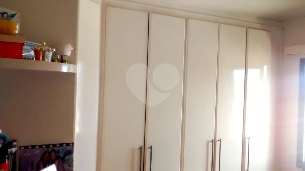 Excelente Apartamento de 3 dormitórios com sacada e duas vagas próximo ao metro Penha.
