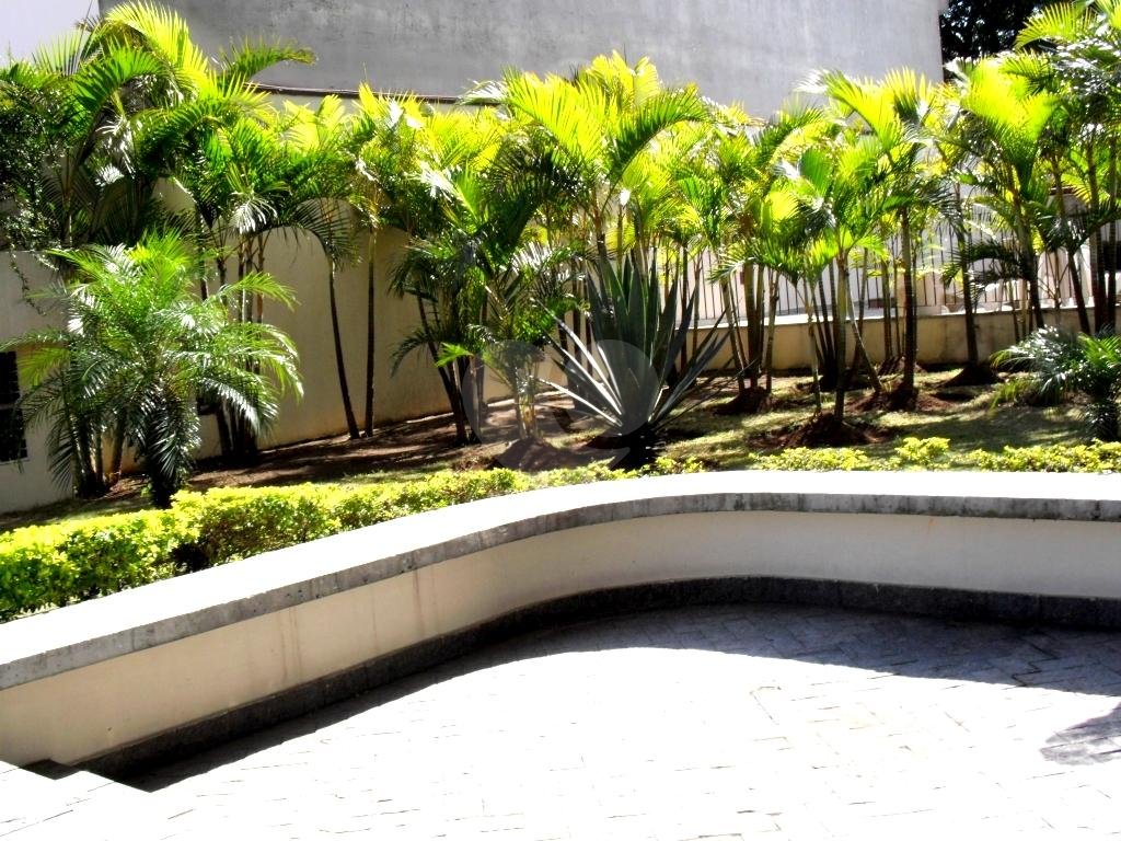 Excelente Apartamento de 3 dormitórios com sacada e duas vagas próximo ao metro Penha.