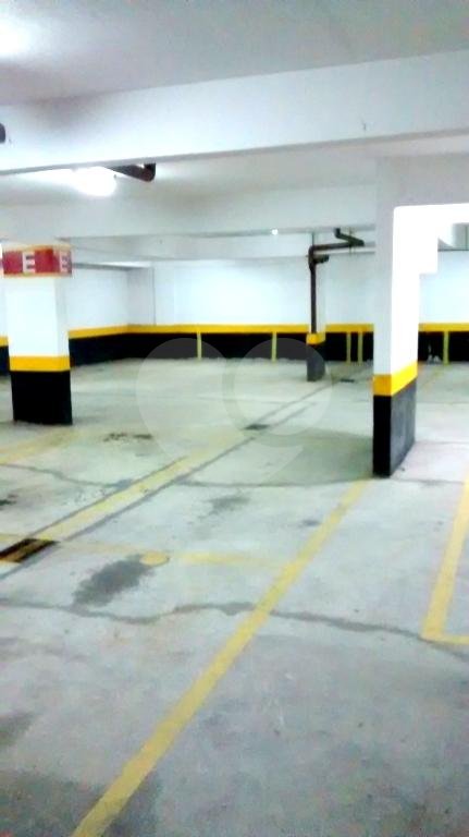 Excelente Apartamento de 3 dormitórios com sacada e duas vagas próximo ao metro Penha.