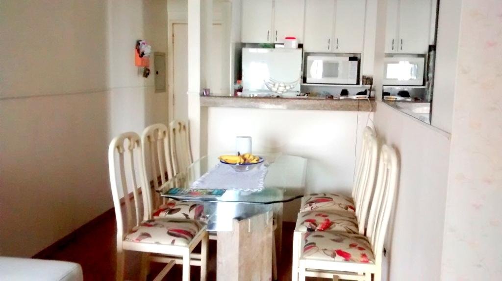 Excelente Apartamento de 3 dormitórios com sacada e duas vagas próximo ao metro Penha.