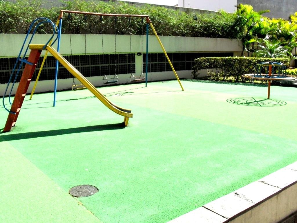Excelente Apartamento de 3 dormitórios com sacada e duas vagas próximo ao metro Penha.