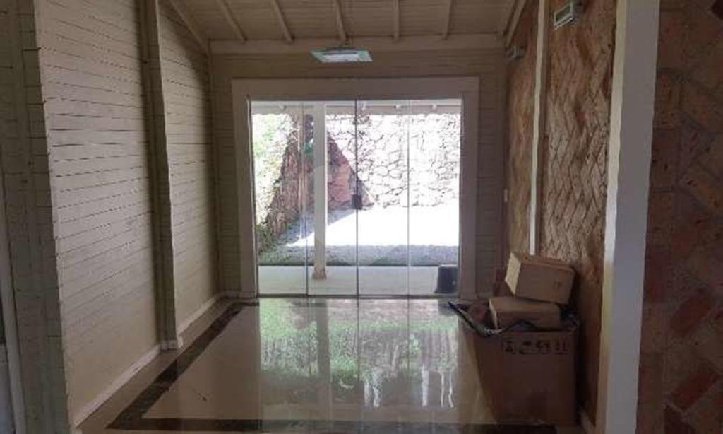  Casa em Condomínio Fechado na Serra da Cantareira, no Condomínio Reserva das Hortênsias!