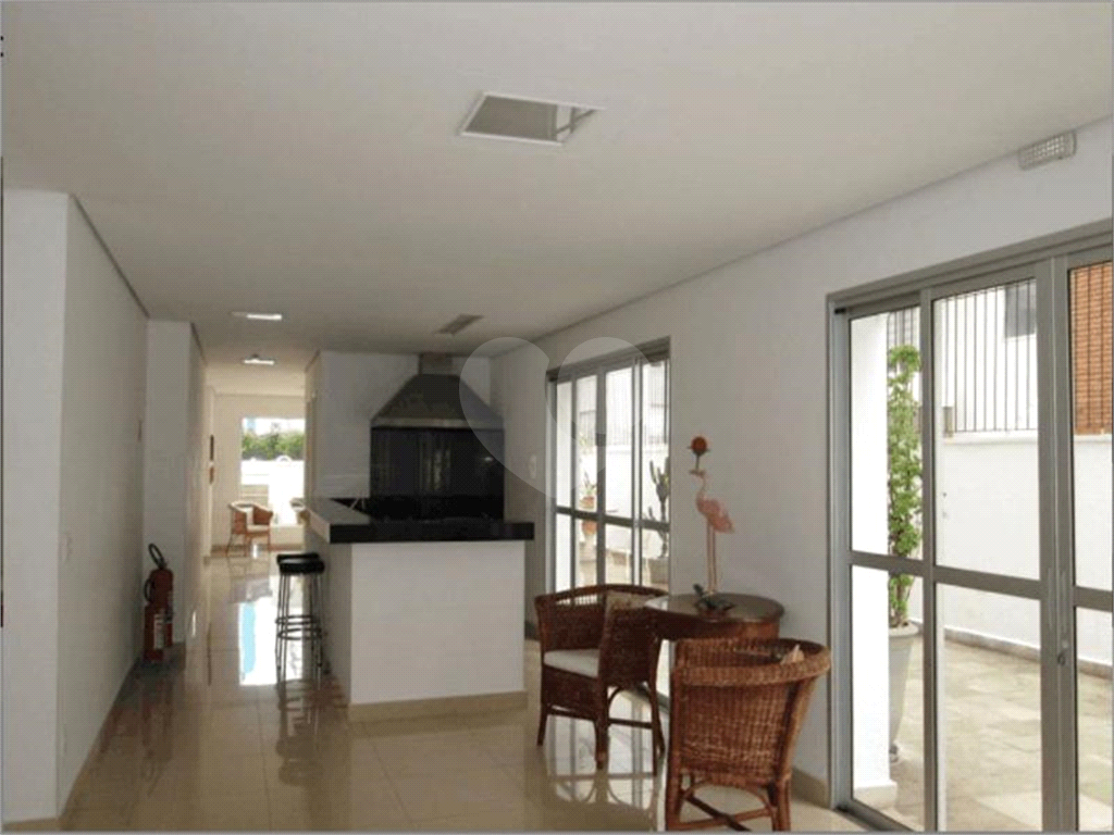 APARTAMENTO em JARDIM PAULISTA