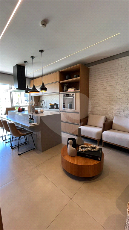 Conjunto comercial venda ou locação em Pinheiros - Mobiliado - Designer Francisco Cálio 