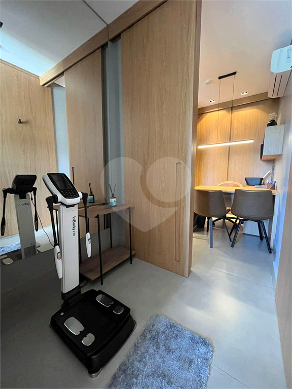 Conjunto comercial venda ou locação em Pinheiros - Mobiliado - Designer Francisco Cálio 