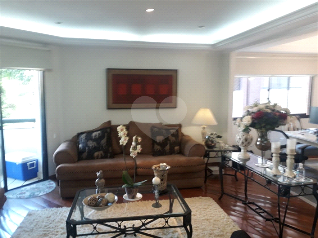 Apartamento, 3 quartos, 160 m² - Foto 2