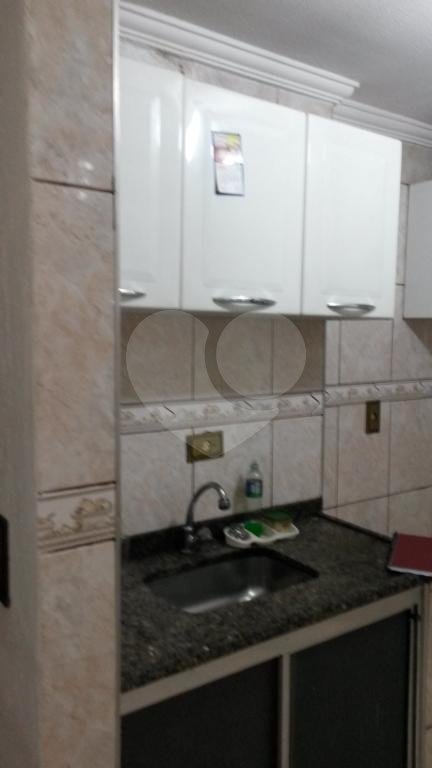 Apartamento amplo e aconchegante, no andar térreo, com 03 dormitórios, a 3 km do metrô Tucuruvi.