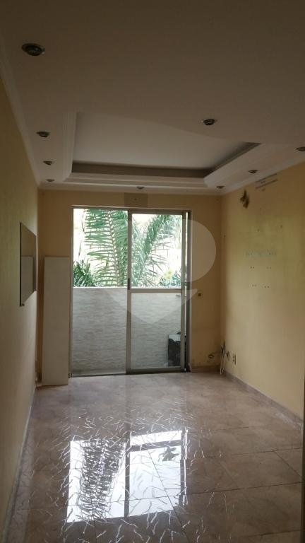 Excelente Apartamento de 3 dormitórios com sacada  próximo ao shopping Aricanduva