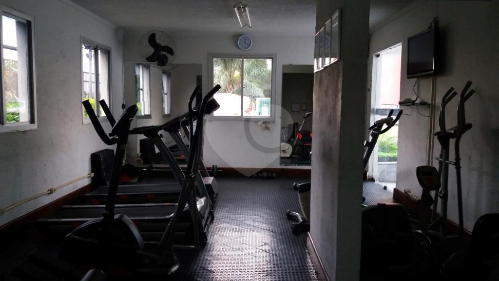 Excelente Apartamento de 3 dormitórios com sacada  próximo ao shopping Aricanduva