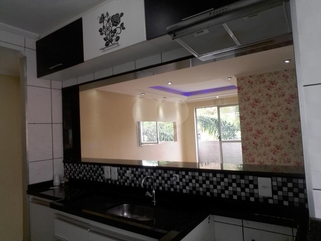 Excelente Apartamento de 3 dormitórios com sacada  próximo ao shopping Aricanduva
