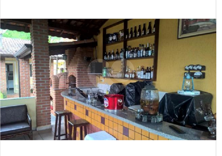  Casa Térrea na Serra da Cantareira em Condomínio Fechado porteira fechada vende com tudo dentro!!