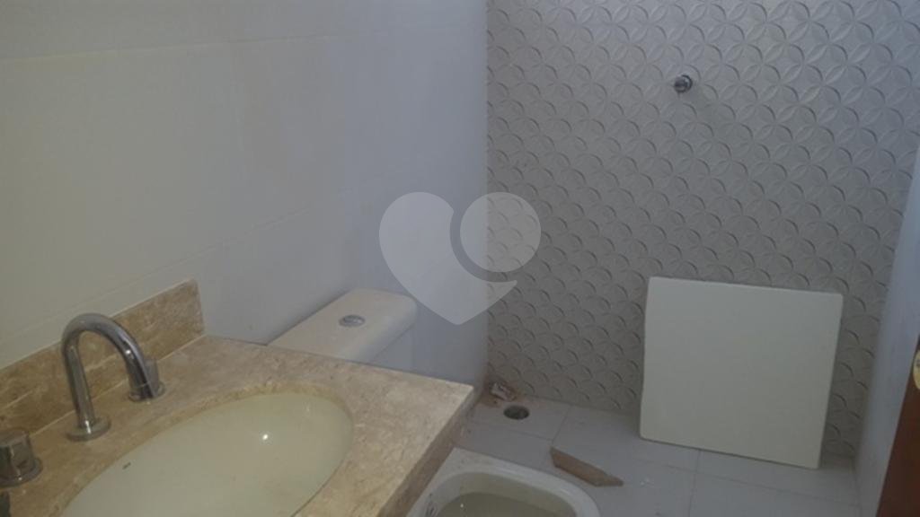 SOBRADO em JAÇANÃ