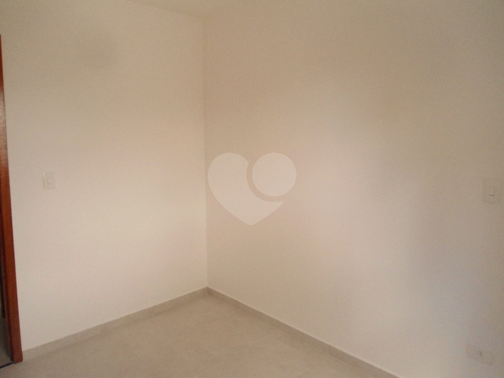 Apartamento 2 dormitórios e 1 vaga próximo a Santa Inês