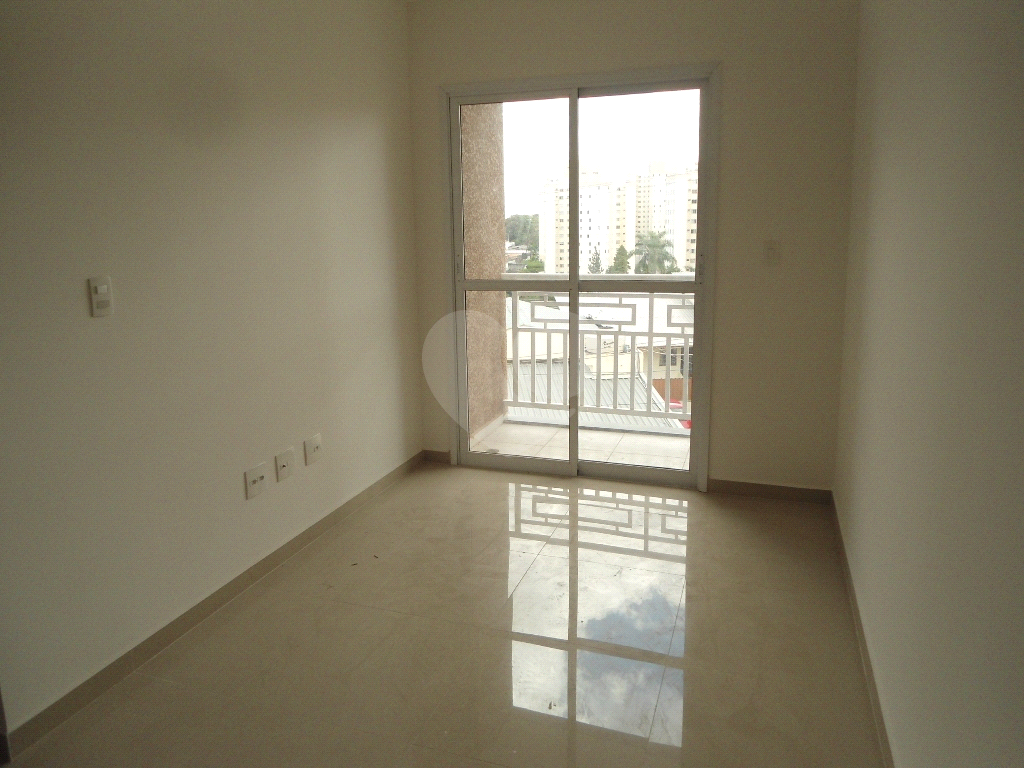 Apartamento 2 dormitórios e 1 vaga próximo a Santa Inês