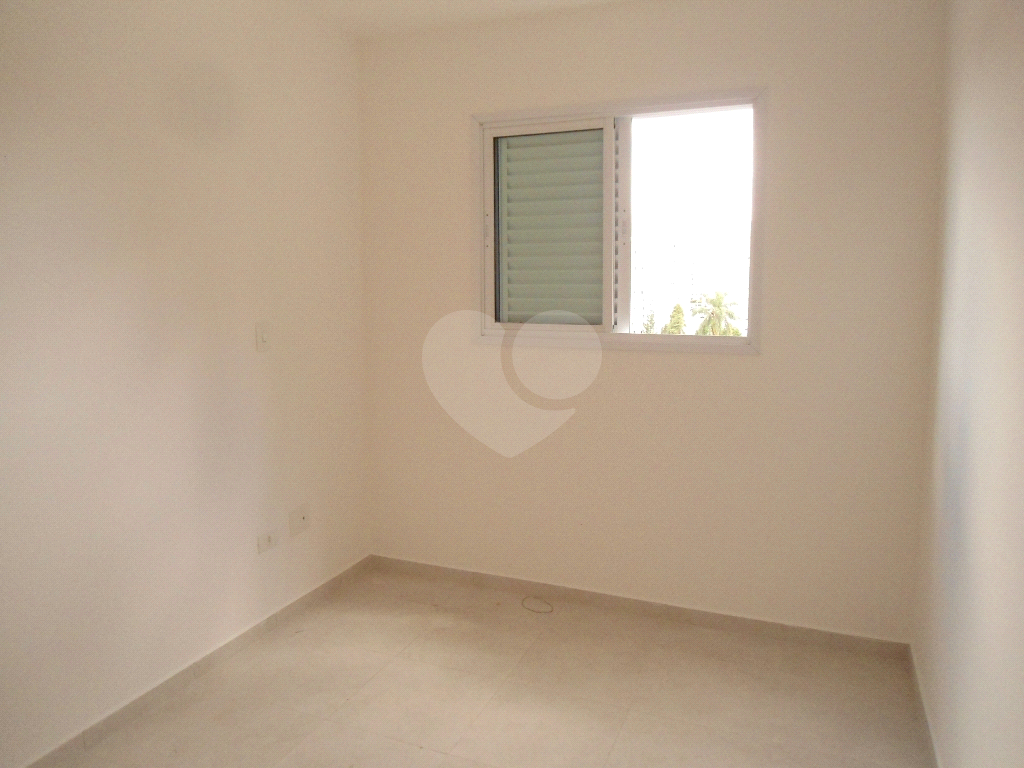 Apartamento 2 dormitórios e 1 vaga próximo a Santa Inês