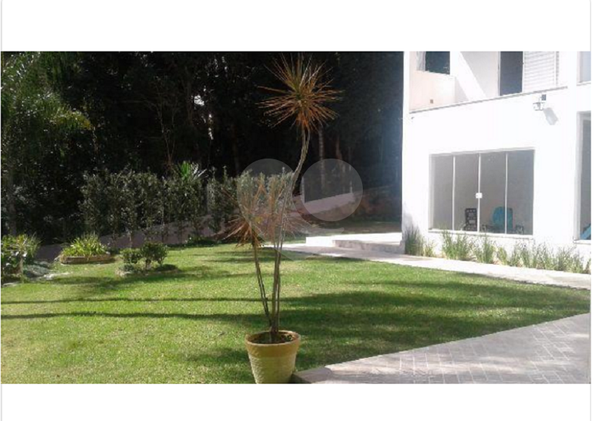  Serra da Cantareira Casa em  Condomínio Fechado de Alto Padrão Oportunidade Abaixo do Valor!!