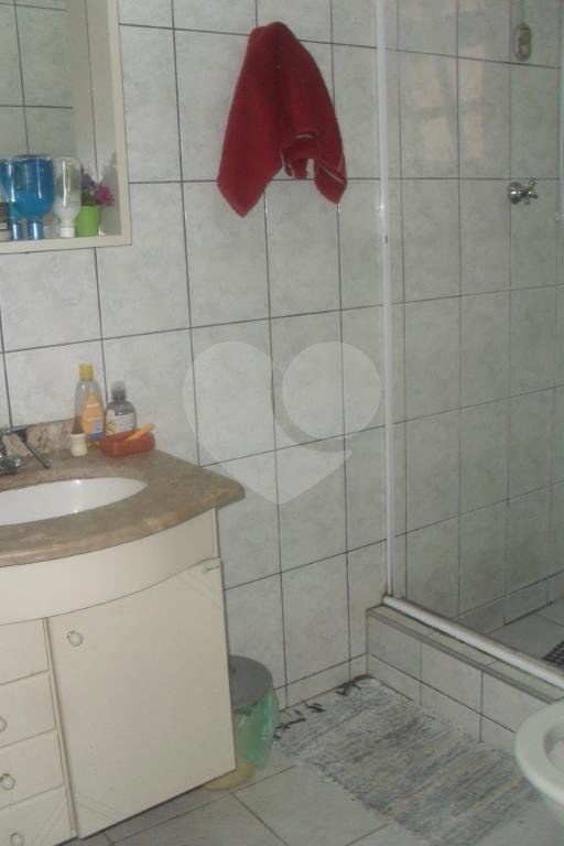 Excelente sobrado de 3 dormt sendo 2 suiítes próximo ao Carrefour Rio das Pedras