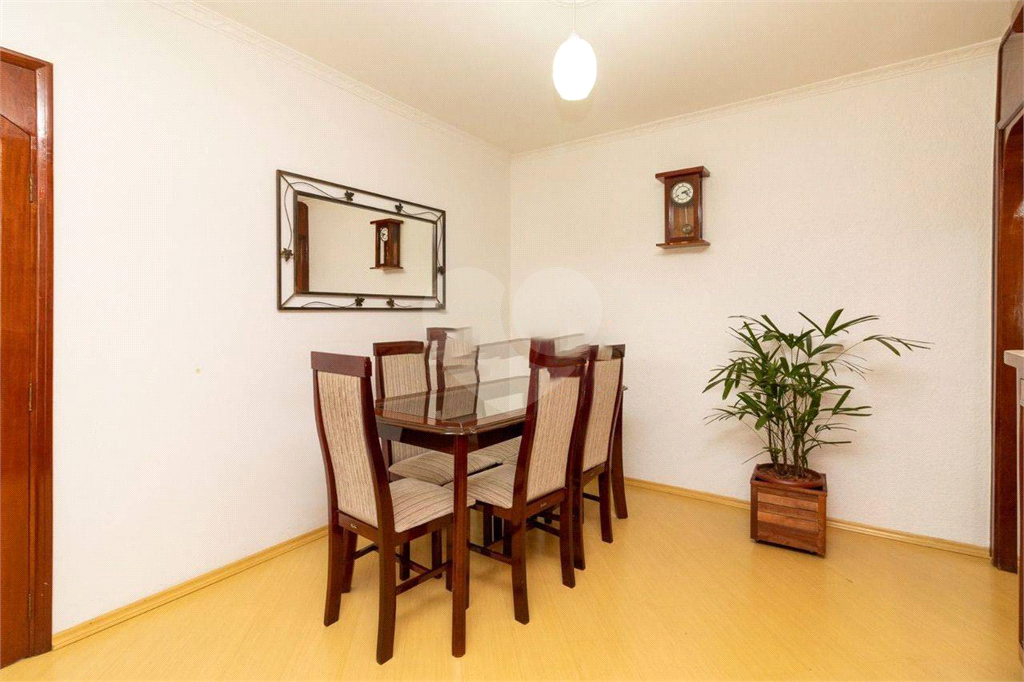 Oportunidade - abaixo da avaliação. Excelente apartamento com dois amplos dormitórios 