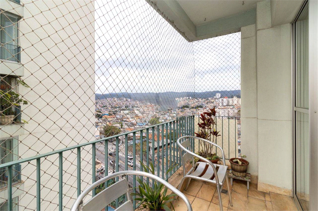 Oportunidade - abaixo da avaliação. Excelente apartamento com dois amplos dormitórios 