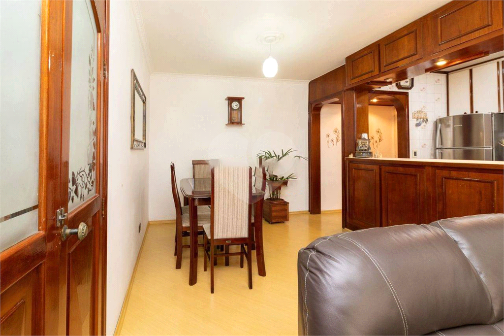 Oportunidade - abaixo da avaliação. Excelente apartamento com dois amplos dormitórios 