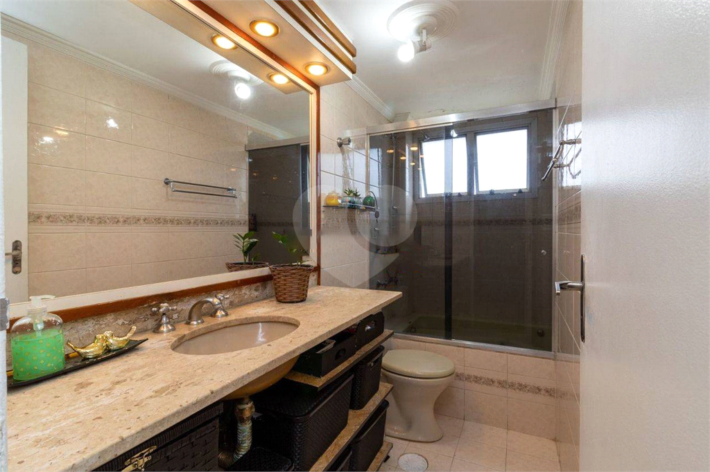 Oportunidade - abaixo da avaliação. Excelente apartamento com dois amplos dormitórios 