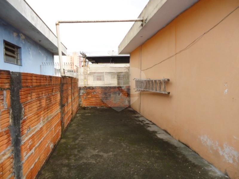 Sobrado à venda com 3 quartos, 236m² - Foto 17